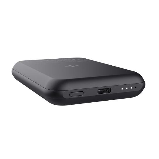 Mobilni USB punjač TRUST Mango Magnetic Wireless, 5000 mAh, crni