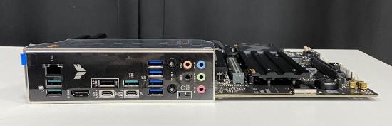 RABLJENI - Matična ploča ASUS TUF Gaming X870-PLUS WiFi, AMD X870, DDR5, WiFi, ATX, s. AM5