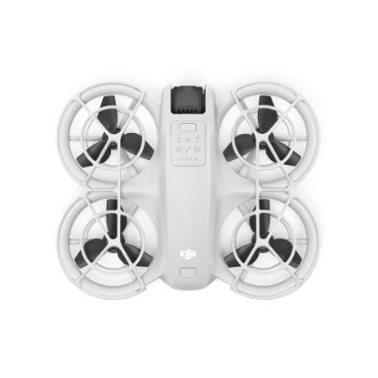 Dron DJI Neo Motion Fly More Combo, 4K kamera, 1-axis gimbal, vrijeme leta do 18 min, DJI Motion 3 daljinski upravljač, DJI Goggles 3, bijeli