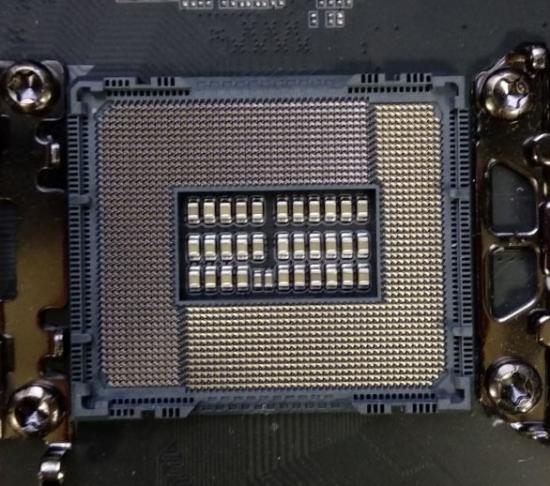 RABLJENI - Matična ploča GIGABYTE Z790 Aorus Extreme, Intel Z790, DDR5, E-ATX, s. 1700