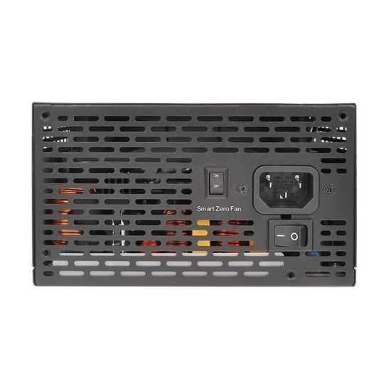 Napajlnik 1050W, THERMALTAKE Toughpower GF A3 Gold 1050W, ATX 3.0, 120mm vent., modularno, 80+ Gold