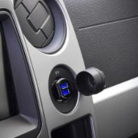 Auto punjač SCOSCHE ReVolt Dual, 2xUSB 12W, malih dimenzija
