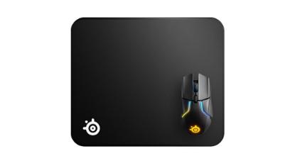 Podloga za miško, STEELSERIES QcK Edge Medium, črna