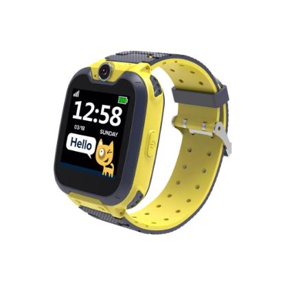 Dječji pametni sat CANYON Tony KW-31, primanje i slanje poziva, slanje SMS-a, kamera, igre, žuti