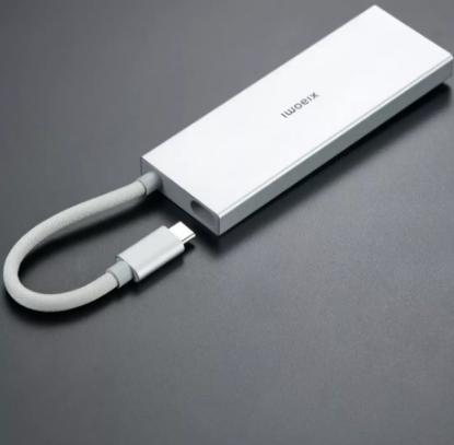 Priklopna postaja XIAOMI 5-in-1 Type-C Hub, 3x USB-A, 1x HDMI, 1x USB-C