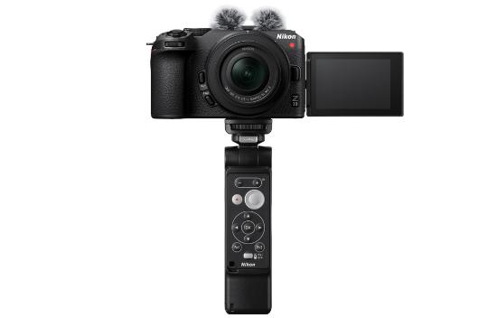 Digitalni fotoaparat NIKON Z30 Vlogger Kit, 20,9 Mp, DX CMOS senzor, 4K Ultra HD, crni