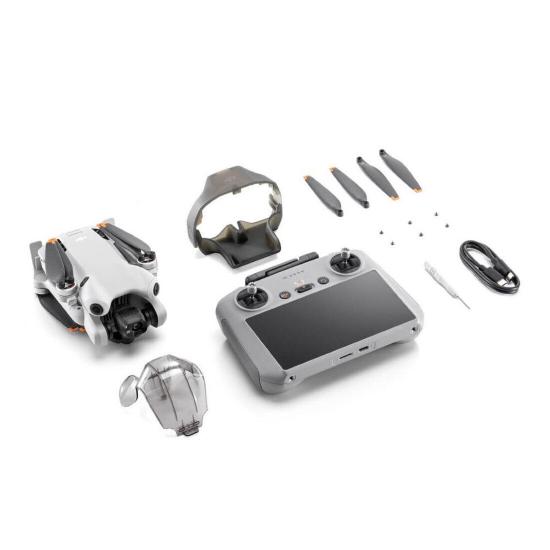 Dron DJI Mini 4 Pro, 4K kamera, 3-axis gimbal, vrijeme leta do 34min, DJI RC 2 daljinski upravljač, bijeli
