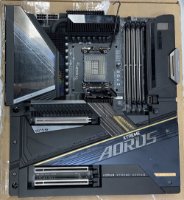 RABLJENI - Matična ploča GIGABYTE Z790 Aorus Extreme, Intel Z790, DDR5, E-ATX, s. 1700
