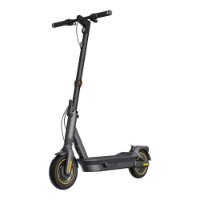 Električni skiro SEGWAY Ninebot MAX G2 E, autonomija do 70km, hitrost 25km/h, kolesa 10˝, črni