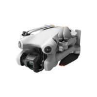 Dron DJI Mini 4 Pro, 4K kamera, 3-axis gimbal, vreme leta do 34min, daljinski upravljač, beli