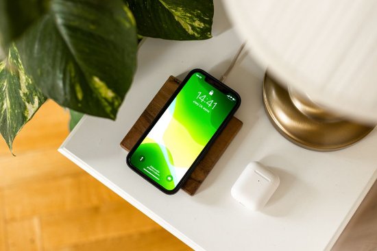 Brezžični polnilec TREED Dark Walnut Qi, 15W, MagSafe