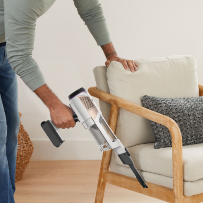 sesalnik SHARK IW1611EU Detect Pro, 240W, palčni, bežični, beli