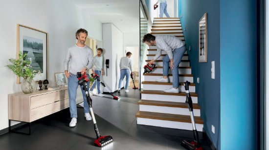 sesalnik BOSCH BBS711ANM, bežični, palčni, zglobni, 18 V, Unlimited 7 ProAnimal, rdeči