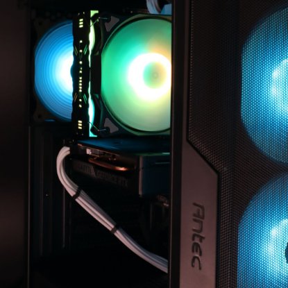 PREDNAROČILO - Računalnik EPOCH Callisto / Core Ultra 5 225F, 16GB DDR5, 1TB SSD NVMe, nVidia GeForce RTX 5050 8GB, WiFi, Windows 11, črn