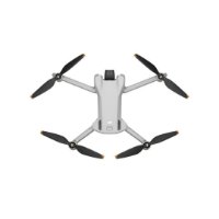 Dron DJI Mini 3, 4K kamera, 3-osni gimbal, čas letenja do 38 minut, pametni daljinski upravljalnik, bela barva