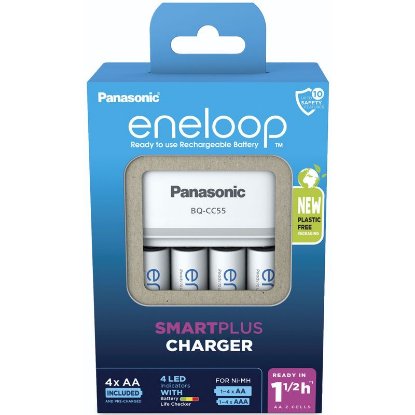 Polnilec za baterije PANASONIC Eneloop Smart KKJ55MCD40E, hiter, 4 polnilna mesta + 4x 2000mAh AA baterije