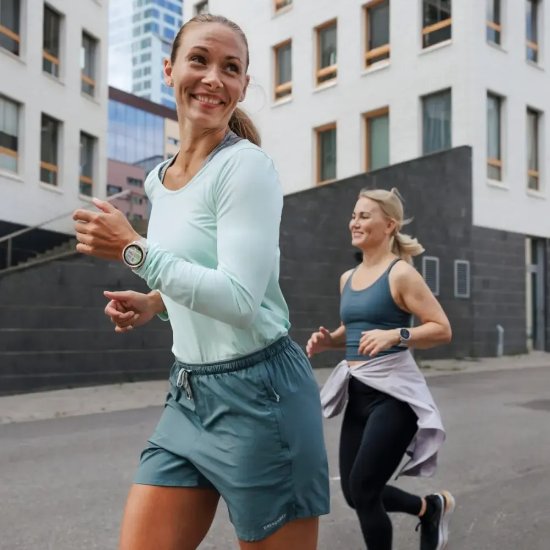 Pametna ura POLAR Vantage M3, bež barve