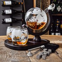 Set za viski MIKAMAX Deluxe Globe Decanter Set, s stojalom