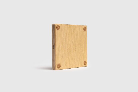 Brezžični polnilec TREED Pale Ash Qi, 15W, MagSafe