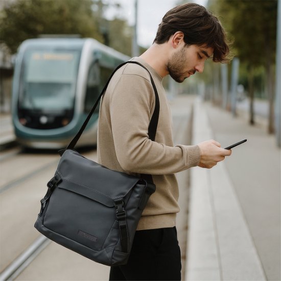 Troba za prenosnik OCTIO Nimbus 15,6" siva