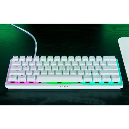 Tipkovnica RAZER Huntsman V3 Pro Mini White Edition, Analog Switch, RGB, US Layout, USB, bela