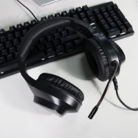 slušalke EPOCH Mab, RGB, črne