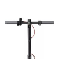 Električni skiro XIAOMI Electric Scooter 5, autonomija do 60km, hitrost 25km/h, kolesa 10˝