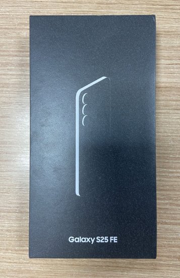 OPEN BOX - Mobitel SAMSUNG Galaxy S25 FE, 6,7", 8GB, 128GB, Android 16, crni