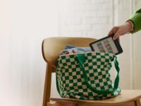 E-bralnik KOBO Clara Colour, 6" Touch, 16GB, WiFi, črni