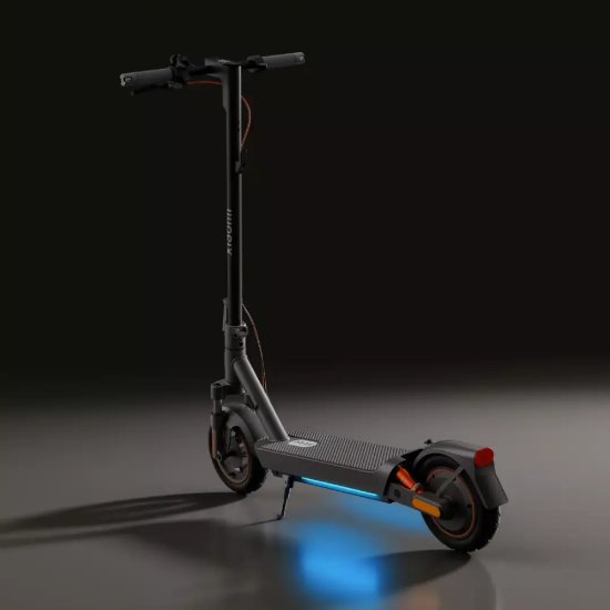 Električni skiro XIAOMI Electric Scooter 5 Max, autonomija do 60km, hitrost 25km/h, kolesa 10˝