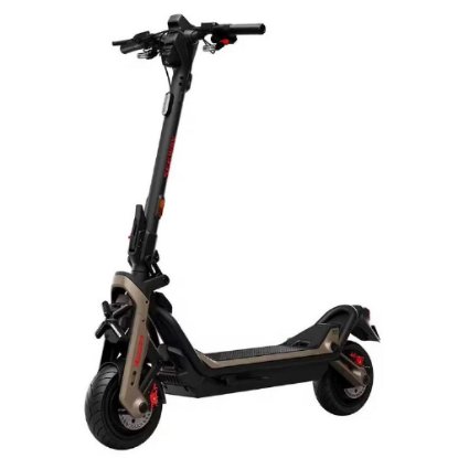 Električni skiro SEGWAY Ninebot KickScooter GT3 Pro E, doseg do 138 km, hitrost 25 km/h, kolesa 11˝, črn