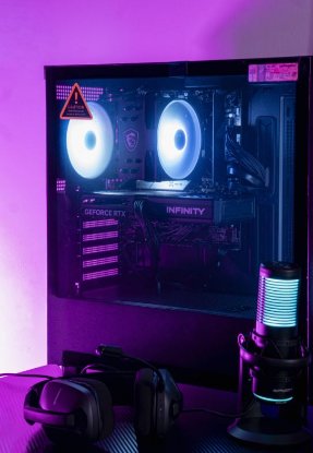 Računalnik EPOCH Io / Ryzen 5 7500F, 16GB DDR5, 1TB SSD NVMe, Intel Arc B570 10GB, WiFi, Windows 11, črn