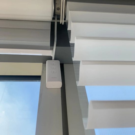 Pametni kontroler za rolete/zastore AQARA Roller Shade Controller