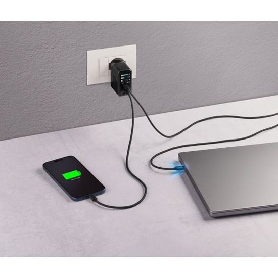 Kućni punjač CELLULARLINE, GAN+, 67W, Powerview IQ, 2x UCB-C, USB-A, crni + USB-C kabel