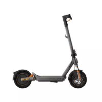 Električni romobil XIAOMI Electric Scooter 6 Max, autonomija do 70 km, brzina 25km/h, kotači 12˝