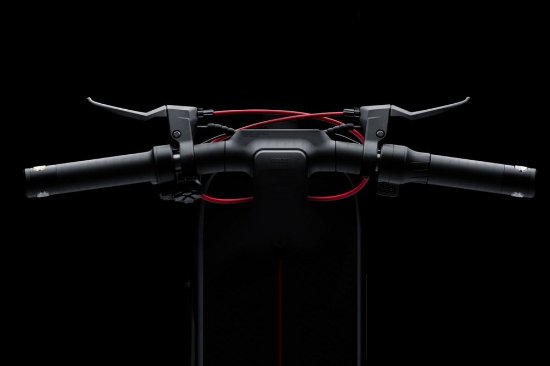 Električni romobil SEGWAY Ninebot KickScooter Max G3 I, autonomija do 80km, brzina 25km/h, kotači 11˝, crni