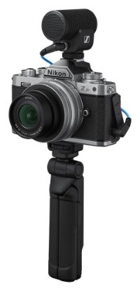 Digitalni fotoaparat NIKON Z fc Vlogger Kit, 20,9 Mp, DX CMOS senzor, 4K Ultra HD, crni/srebrni